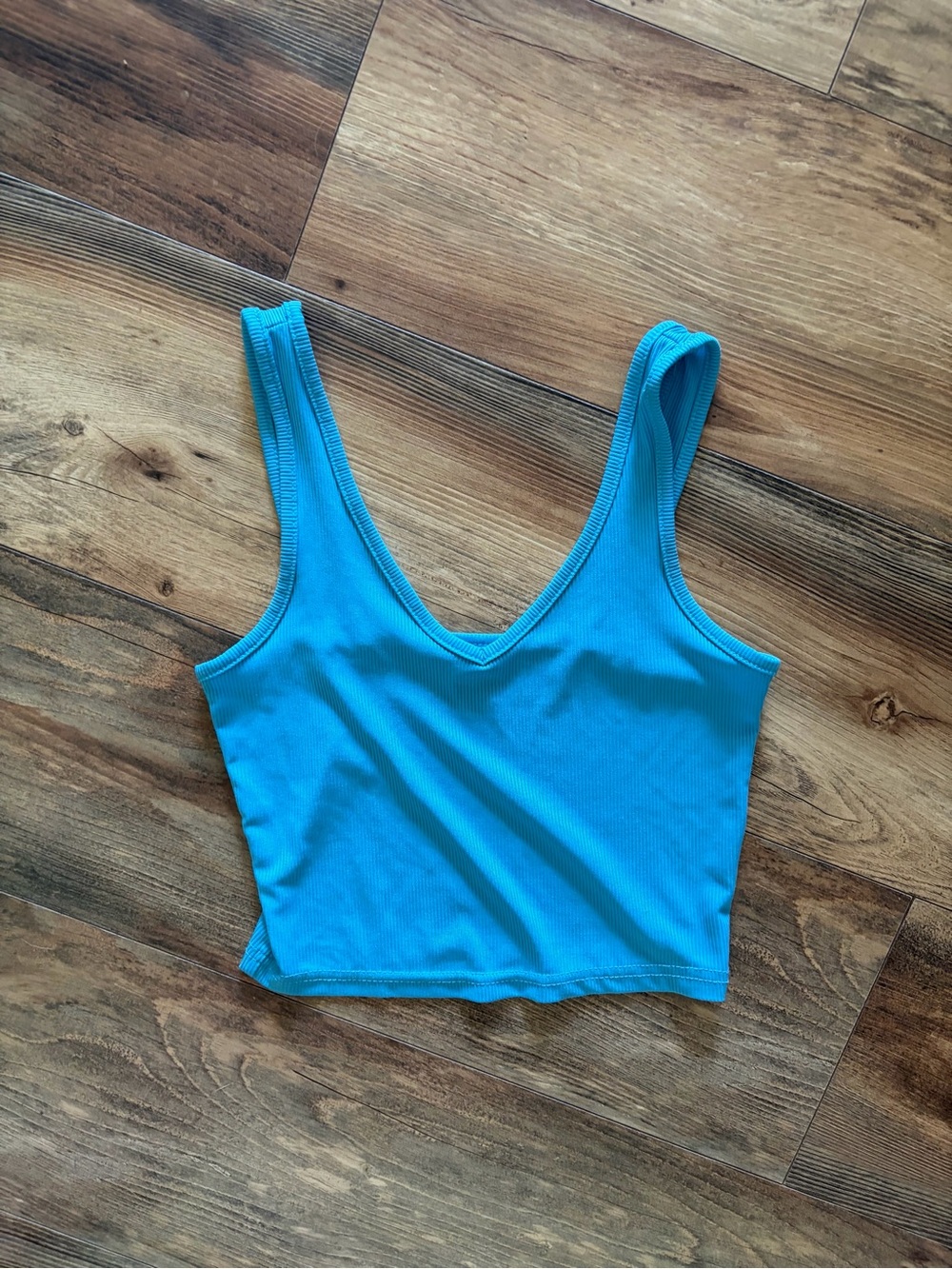 SHEIN Teal V-Neck Ribbed Crop Tank